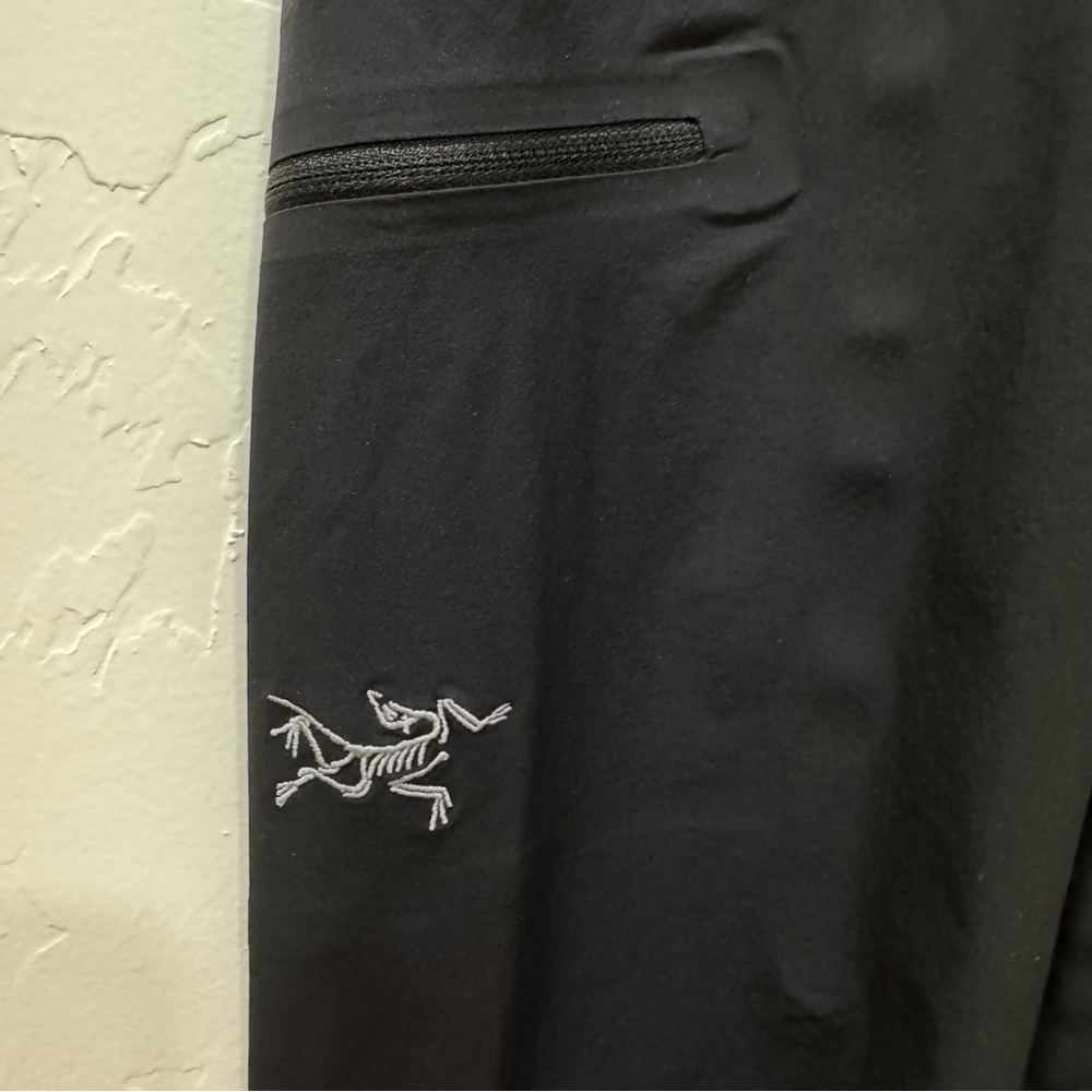 Arc'teryx Gamma LT Pant Black Women's 6 Lightweight Outdoor Hiking Climbing - Picture 3 of 12